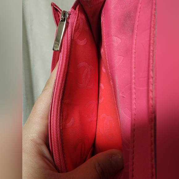CHANEL Cambon Long Wallet, Hot Pink Interior - Picture 10 of 15